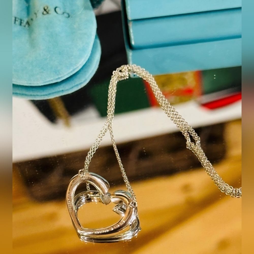 RARE Tiffany & Co Paloma Picasso Tenderness Heart Necklace .925 Sterling Silver - Picture 5 of 9